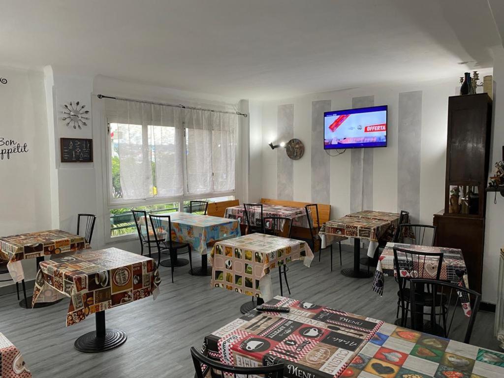 Hotel Nuovo Metropol Albissola Marina Kültér fotó